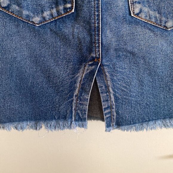 Juniors Nectar Clothing- Denim Skirt with raw hem- Size Small - Picture 4 of 8
